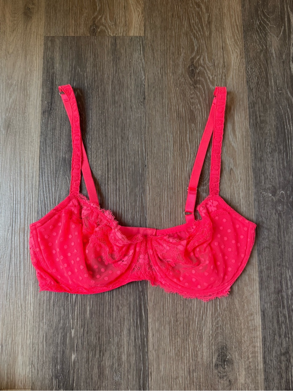 Victoria's Secret Hot Pink Lace Underwire Bra 36DD Soft Cup (not molded/padded)